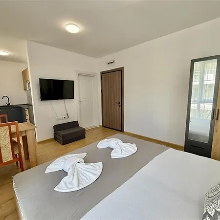 Menada Aphrodite Appartement