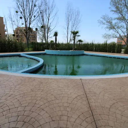 Daire Menada Aphrodite *