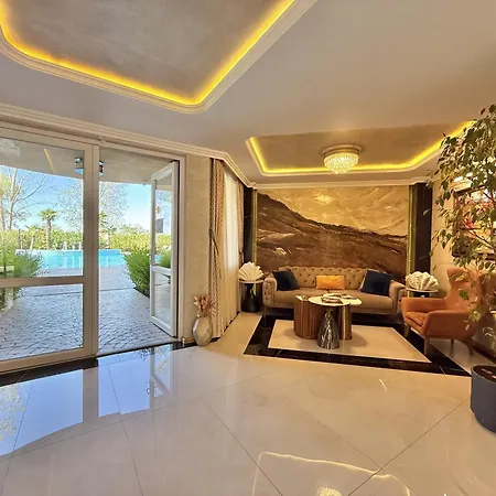 Menada Aphrodite * 阳光海滩