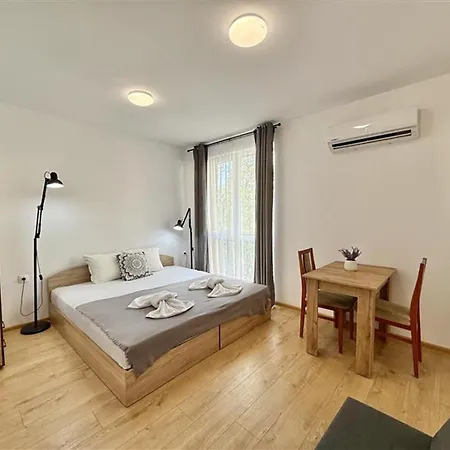 Menada Aphrodite 公寓 阳光海滩