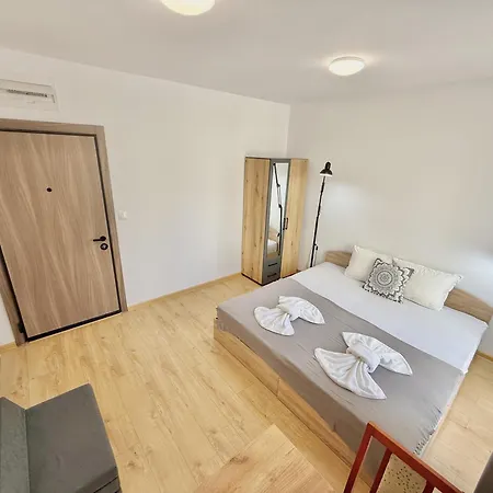 Menada Aphrodite 公寓