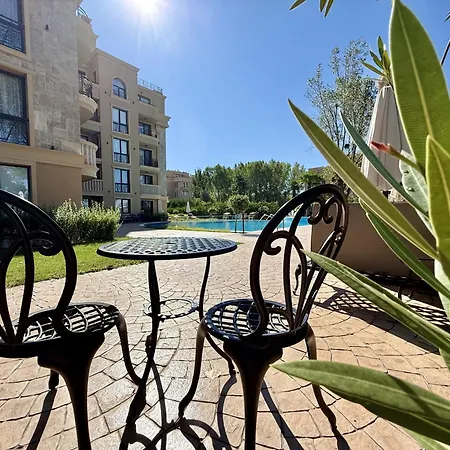 Menada Aphrodite 公寓 *