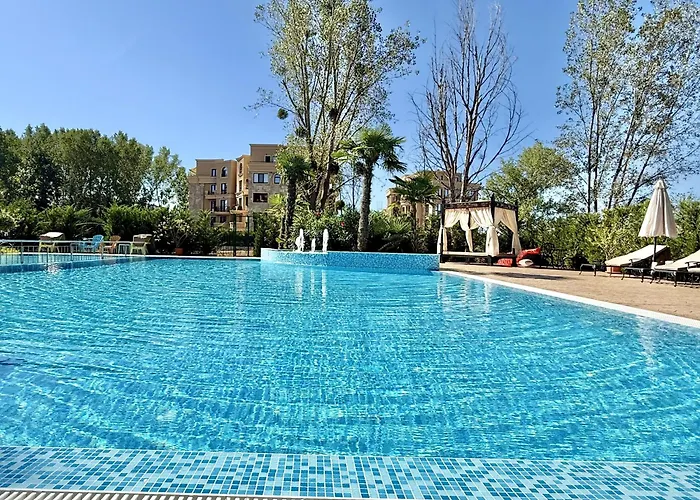 Menada Aphrodite Lejlighed *